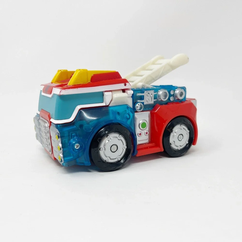 Transformers Playskool Heroes Rescue Bots Heatwave Energize Fire Truck Ladder